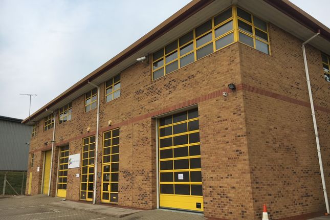 Thumbnail Warehouse to let in Arundel House, Garnell Business Park, Brownfields, Welwyn Garden City