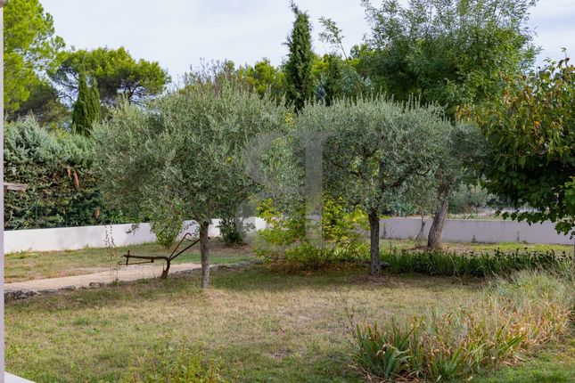 Bungalow for sale in Mazan, Provence-Alpes-Cote D'azur, 84380, France