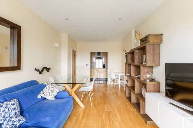 Cavalier House, Ealing photo 5