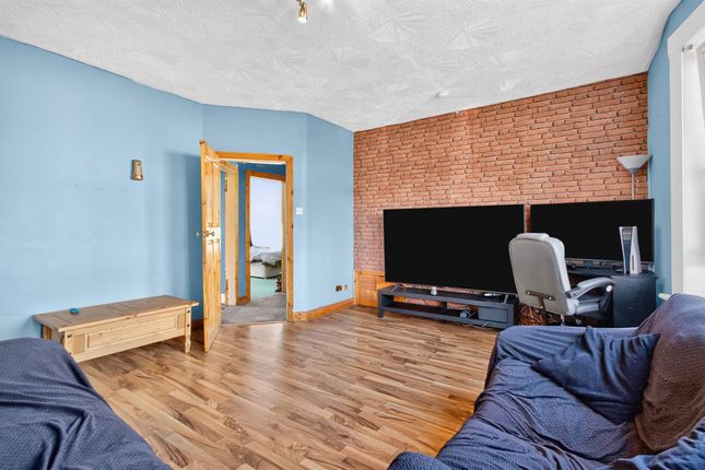 68, Haywood Street, GLASGOW photo 4