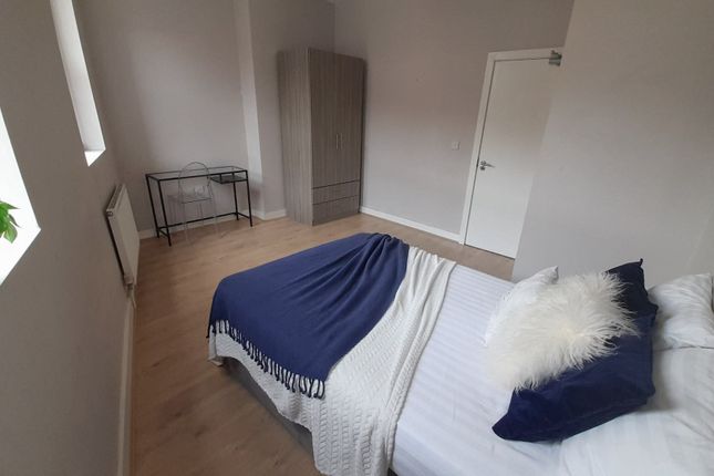 Property to rent in Holt Road, Liverpool