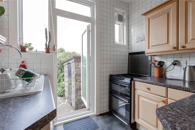 102, Downhills Park Road, London, photo 4
