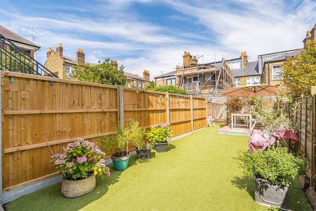 7, Ashleigh Road, London photo 3