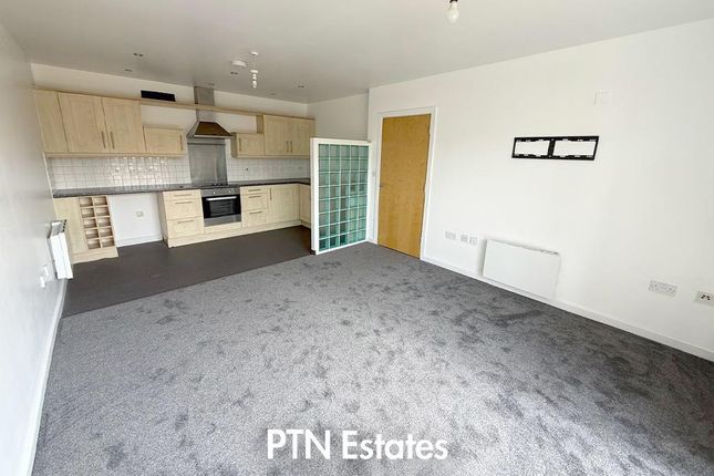 102, Times Square Avenue, Brierley Hill photo 4