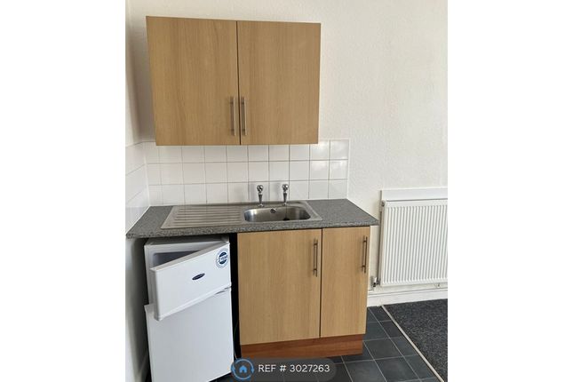 Flat, Alington Road, Bournemouth photo 2