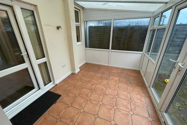 67, Nunts Park Avenue, Coventry photo 3