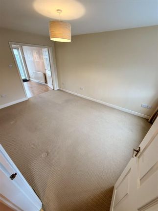 5, Birds Terrace, Houghton Le Spring photo 4