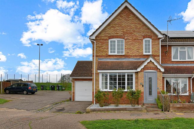 Thumbnail End terrace house for sale in Hawthorn Close, Halstead