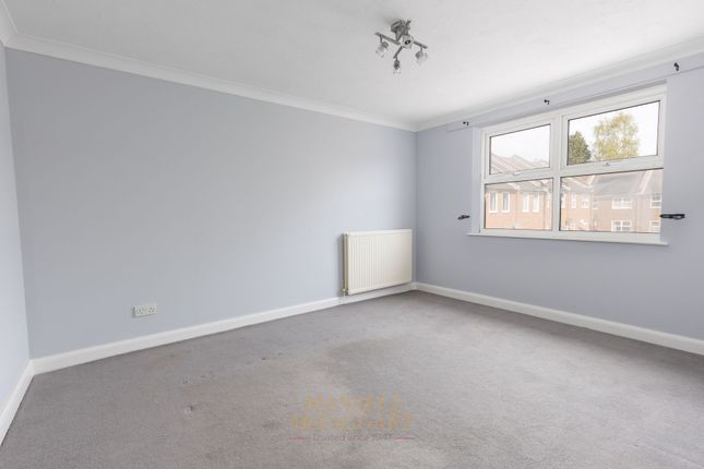 53 Manning Close, East Grinstead photo 2