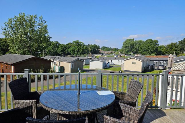 Lodge, Casa di Lusso, Bacton Rd, Bacton Rd photo 4