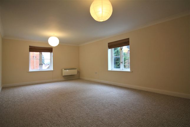 Thumbnail Flat to rent in Yarmouth Road, Norwich