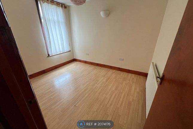 Thumbnail Flat to rent in Belmont Park Road, London