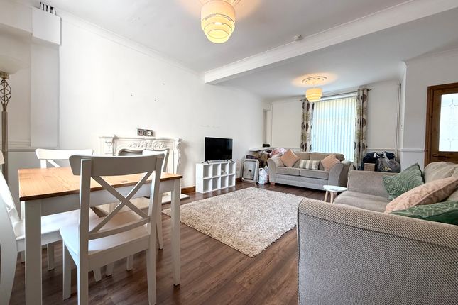 56 Church Street, Mountain Ash photo 4