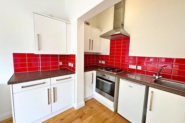 Flat 1, 1-3, Carline Road, Lincoln photo 4
