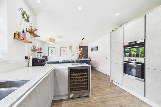 36, Kensett Avenue, Southwater photo 2