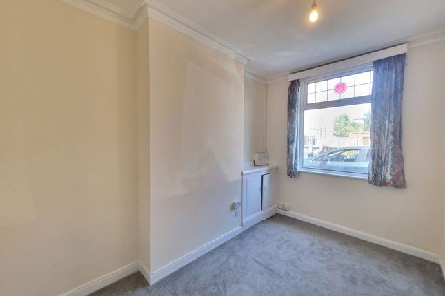 St Leonards Road, Leicester photo 4