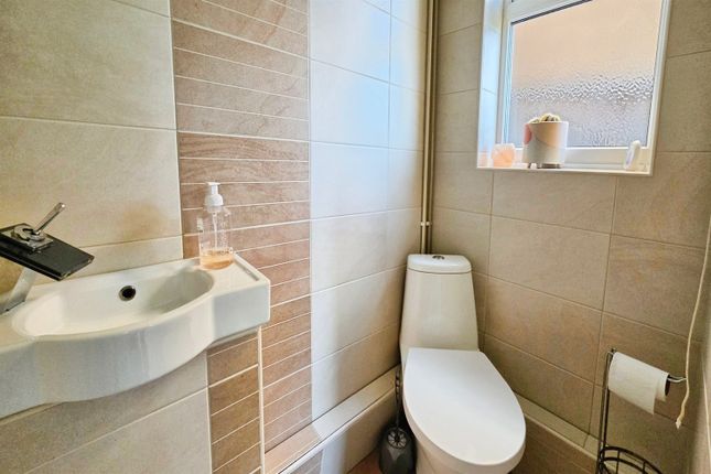 3, Kingsmead Avenue, Trowell, Nottingham photo 4