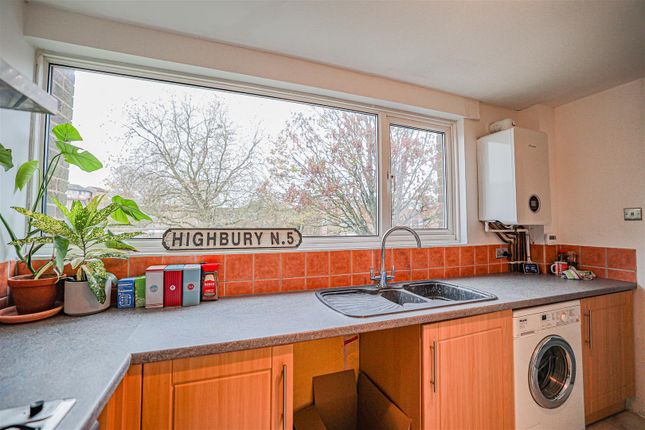 4a, Westerdale, Hemel Hempstead photo 4