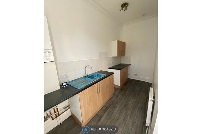 Flat, Marlborough Avenue, Hull photo 4