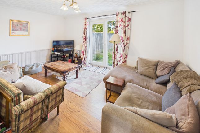 29, Huntingfield Road, Bury St Edmunds photo 2