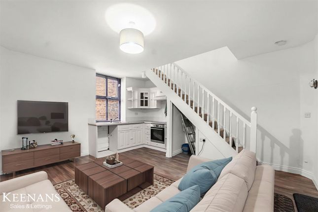 1-bed house on 2 Boothfold Court, Booth Place, Rossendale, £110,000
