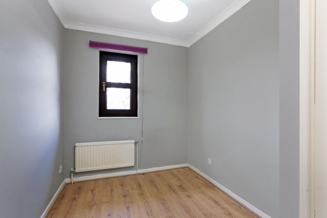 End terrace house to rent in Sunderland Road, London