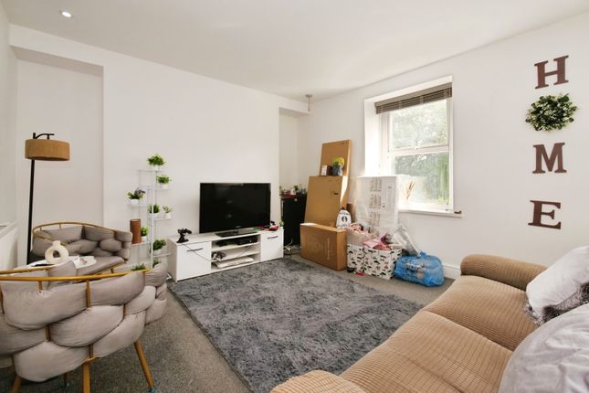 120, Swansea Road, Neath Port Talbot photo 4