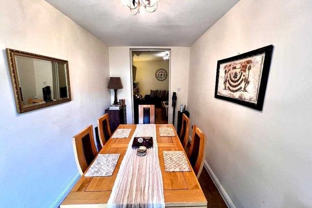 23, King Edward Street, Slough photo 4