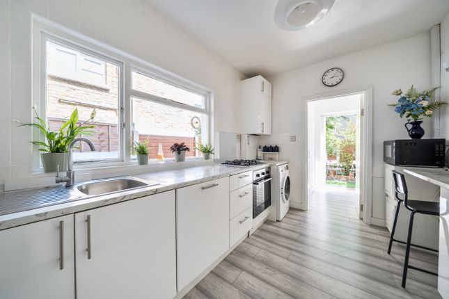 17, Poynings Road, Tufnell Park photo 4