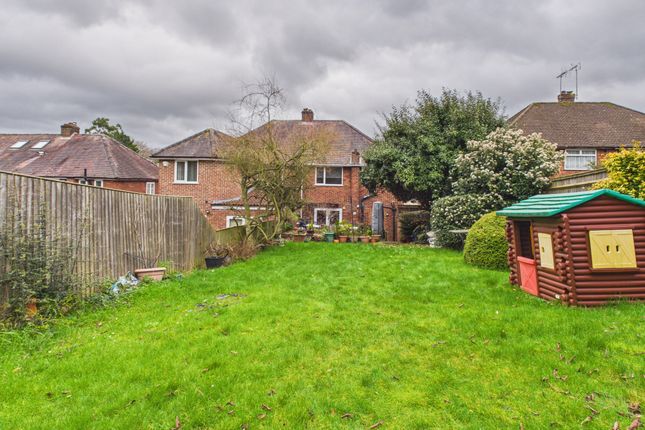316 Desborough Avenue, High Wycombe photo 2