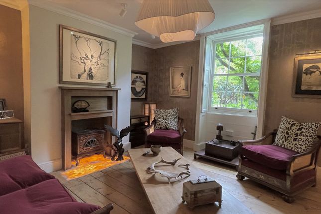 The Walls,, Hampton Court Road, East Molesey photo 3