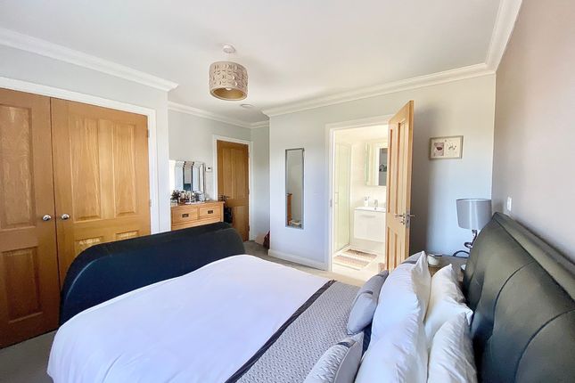 43, Southfield Drive, Yeovil photo 4