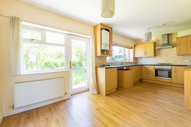28, Lanedale, Longton photo 4