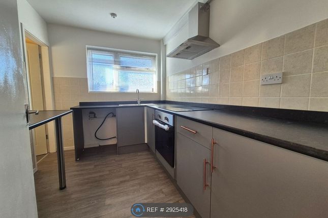Abbey Road, Edwinstowe, Mansfield photo 5