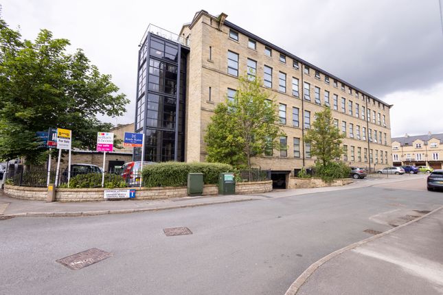 Thumbnail Flat for sale in Cavendish Court, Drighlington, Bradford