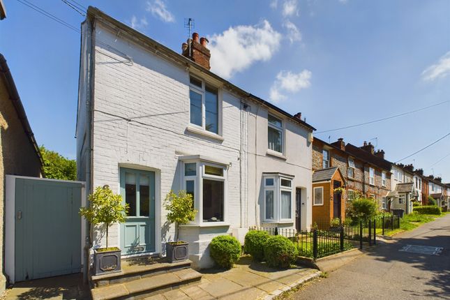 Thumbnail Cottage for sale in Chapel Street, Downley, High Wycombe