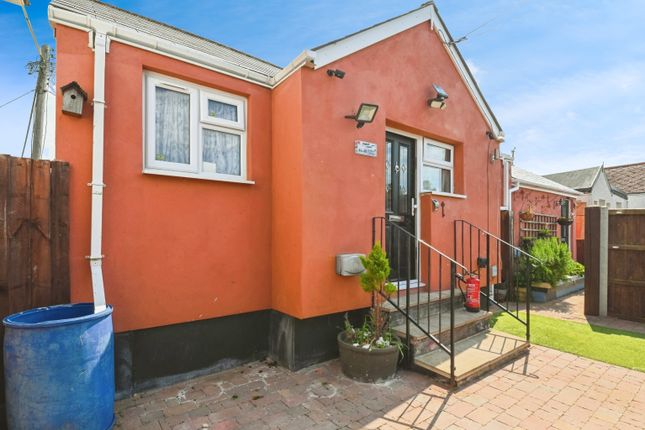 Bungalow for sale in Hillman Avenue, Jaywick, Clacton-On-Sea, Essex