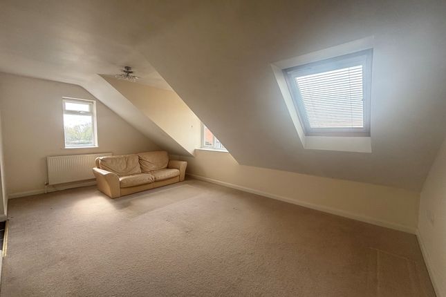 15d Church Road, Selsey photo 3