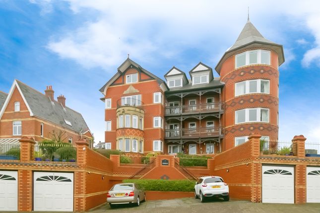 Thumbnail Flat for sale in Clive Crescent, Penarth