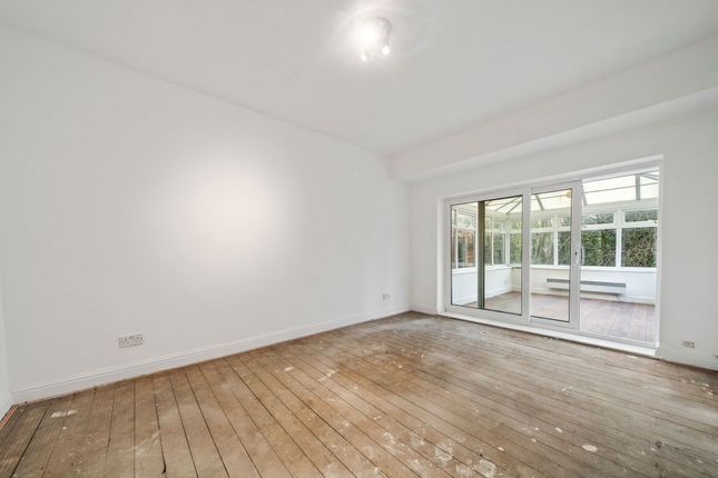 14 Adamson Street, Wigan photo 3