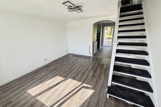31, SWANSEA photo 2
