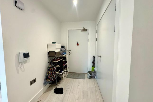 89, 25, Minnie Baldock Street, London photo 2