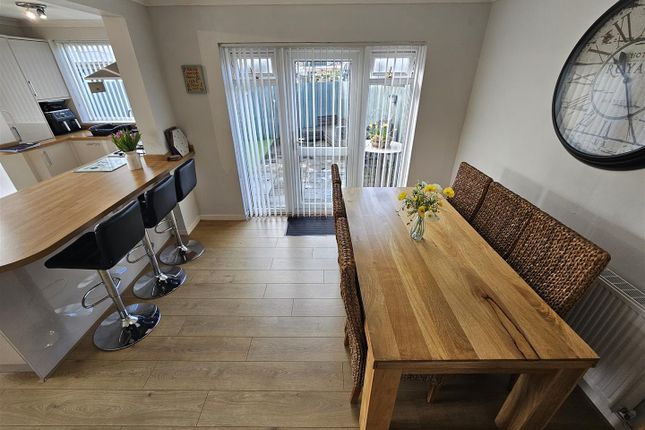 45, Llanover Road, Michaelstone, Cardiff photo 3