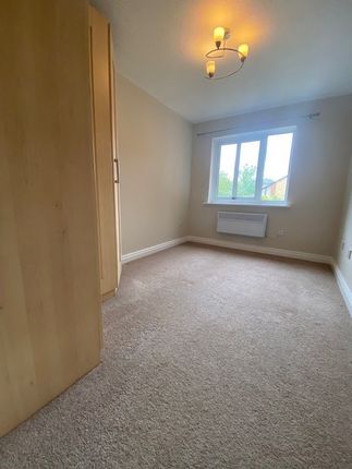 9, Trinity Grange, KIDDERMINSTER photo 5