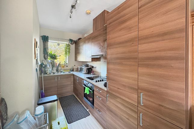 18, Lapwing Avenue, Cambridge photo 3