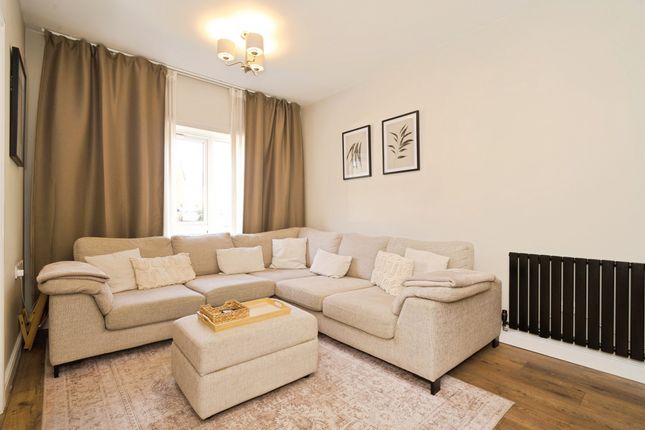 20, Madeley Mews, WAKEFIELD photo 4