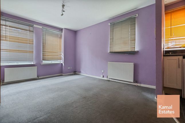 Flat A, 117, Budhill Avenue, Glasgow photo 3