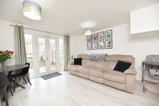 5 Rutherford Way, Biggleswade photo 2