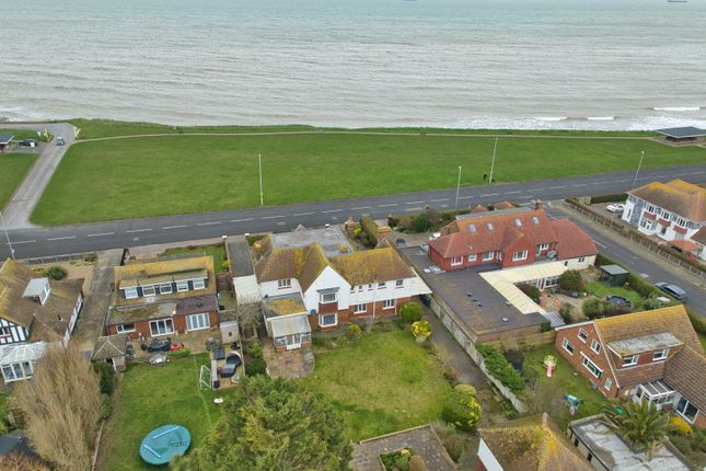 30, Royal Esplanade, Kent photo 2