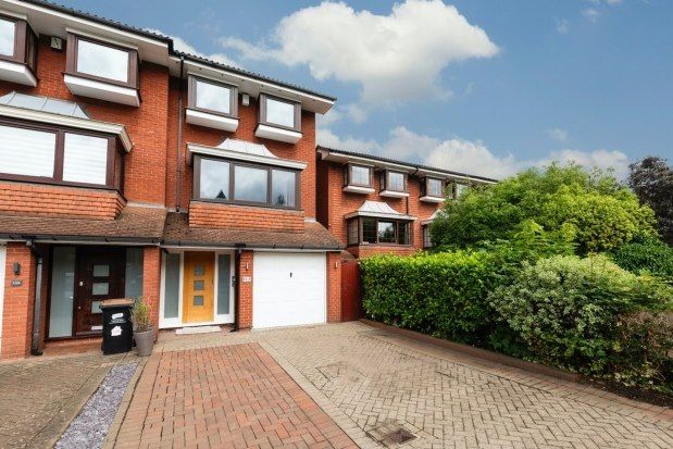 Thumbnail Town house to rent in Bromley Grove, Bromley